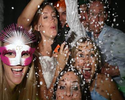 Animación con confeti en celebración